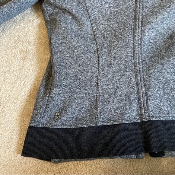 Lululemon funneled jacket - Picture 4 of 4